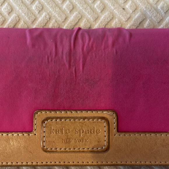 Kaye Spade Wallet - Picture 2 of 8